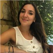 Laureata in Interpretariato e Traduzione offre lezioni di lingua cinese